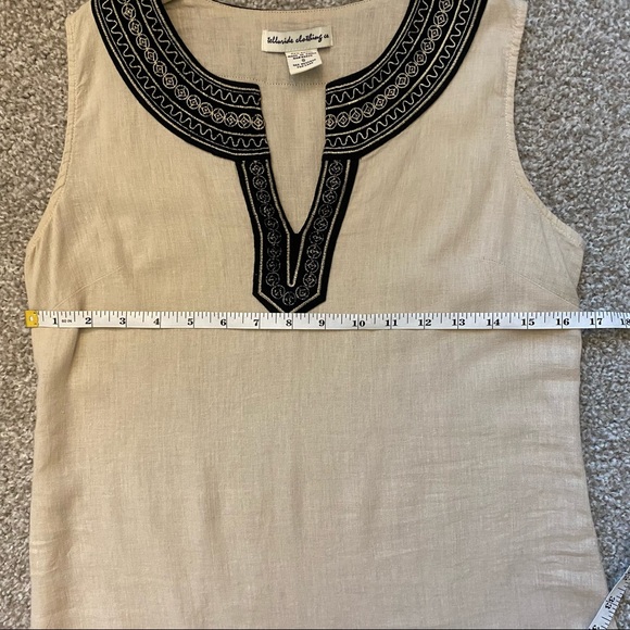TELLURIDE CLOTHING CO. Embroidered Split Neck Sleeveless Linen Top - Picture 7 of 9